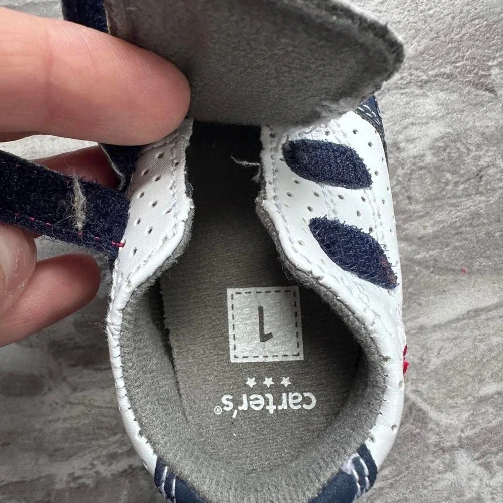 Carters Baby Shoes EUC